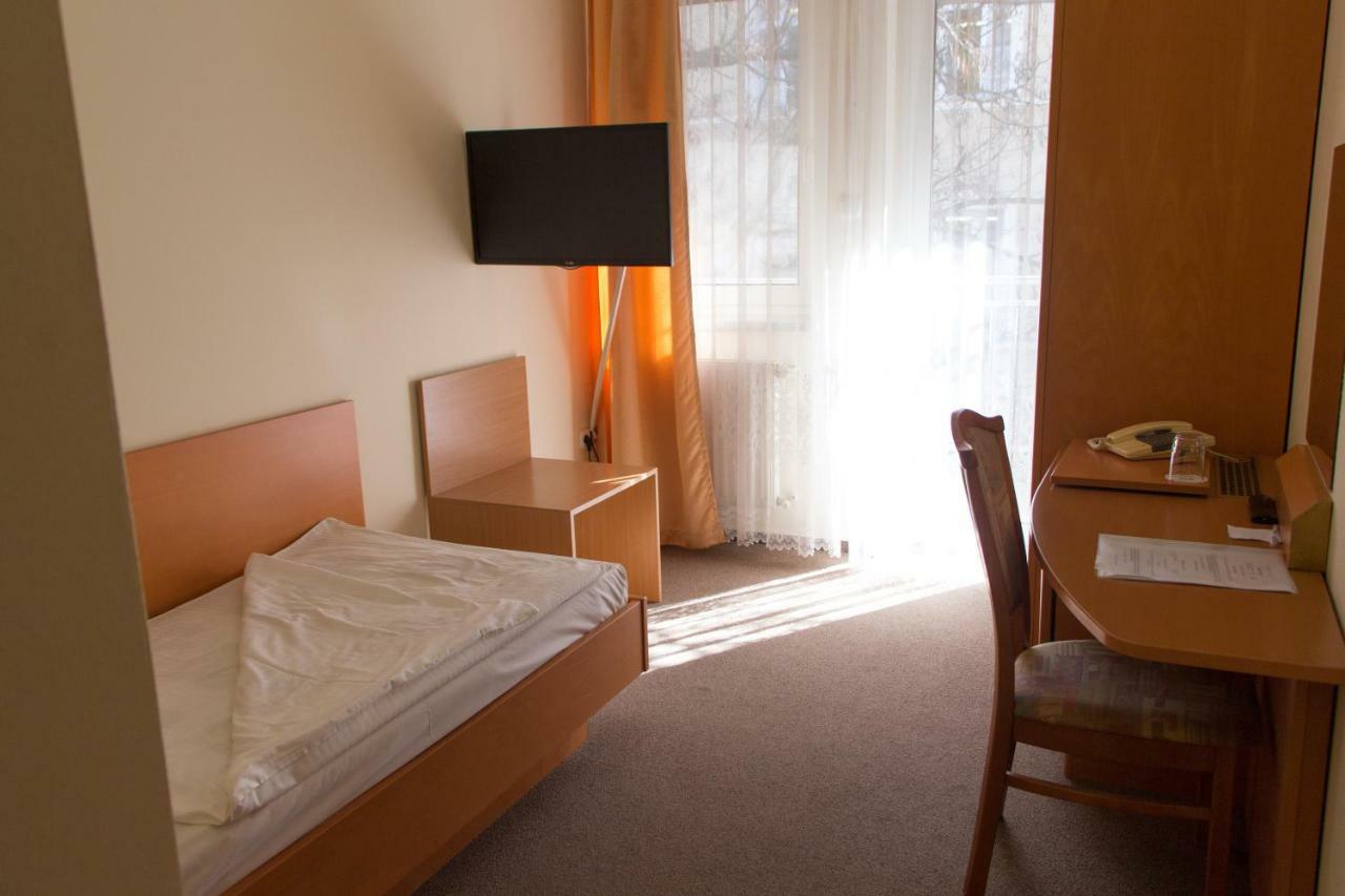 Bella Hotel Segedín Exteriér fotografie
